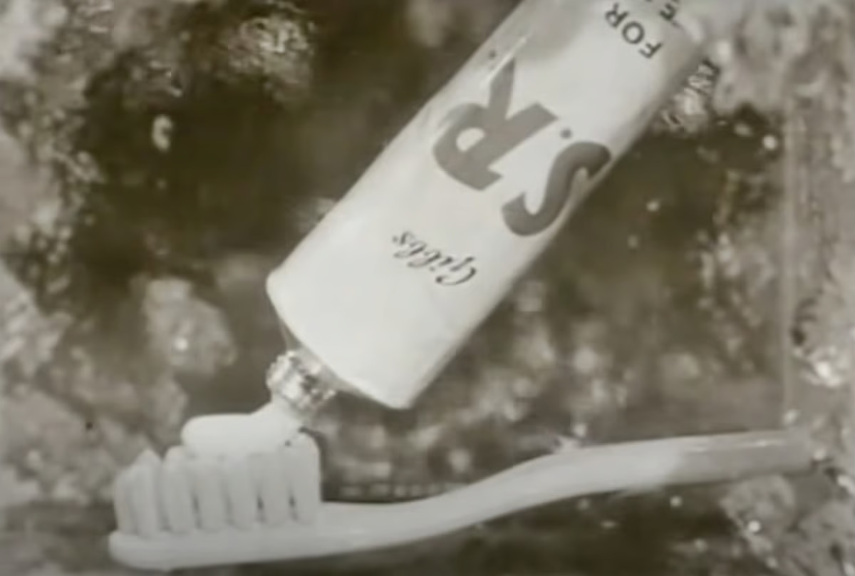 Gibbs SR Toothpaste ad